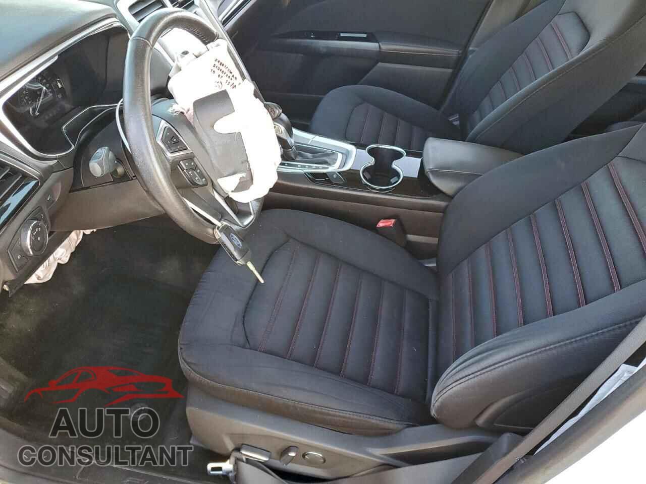FORD FUSION 2016 - 3FA6P0HDXGR221506