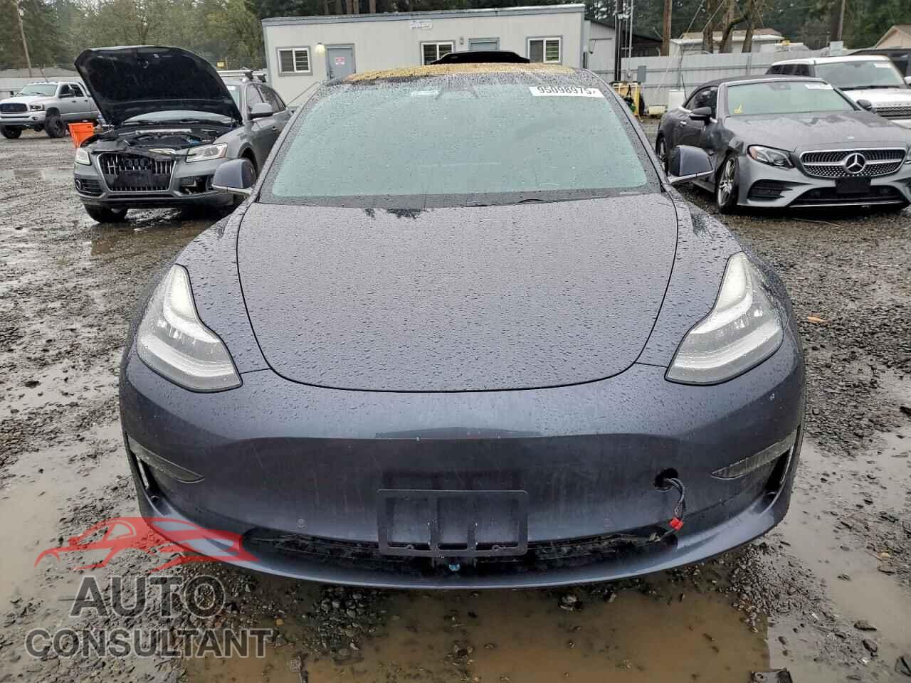 TESLA MODEL 3 2017 - 5YJ3E1EA6HF002421