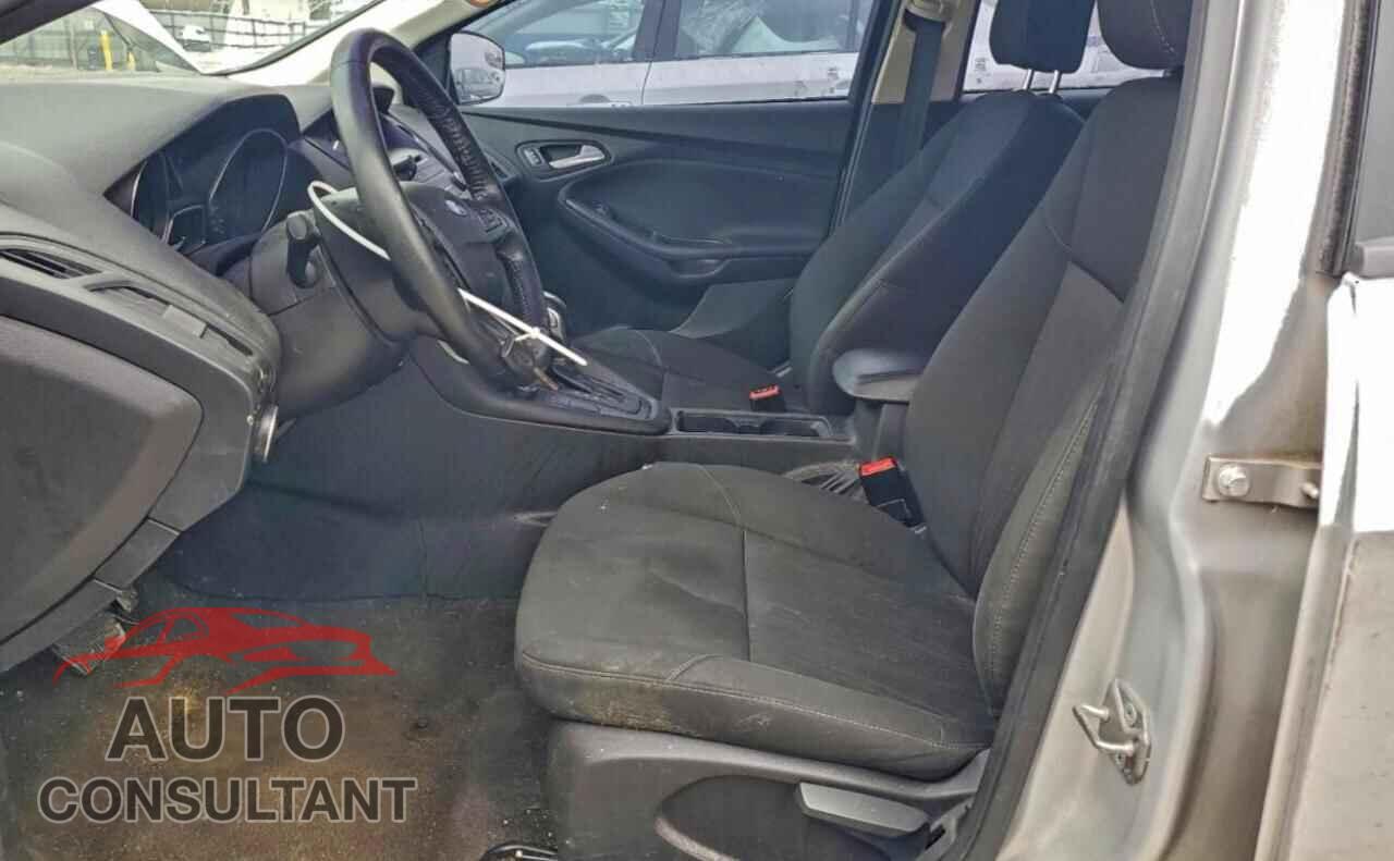 FORD FOCUS 2015 - 1FADP3F27FL383746
