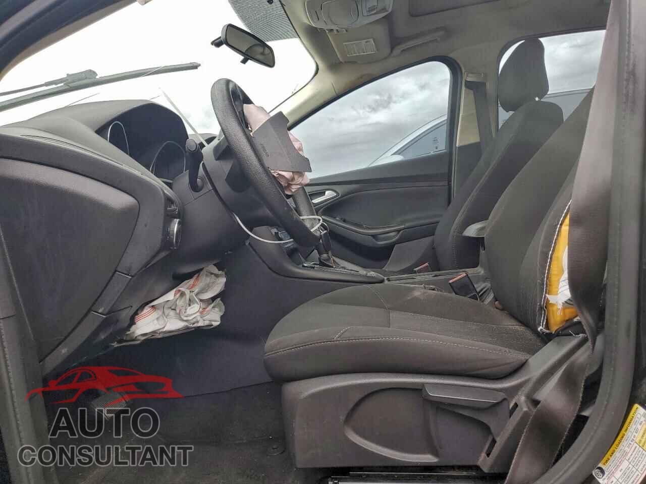 FORD FOCUS 2017 - 1FADP3H29HL241141