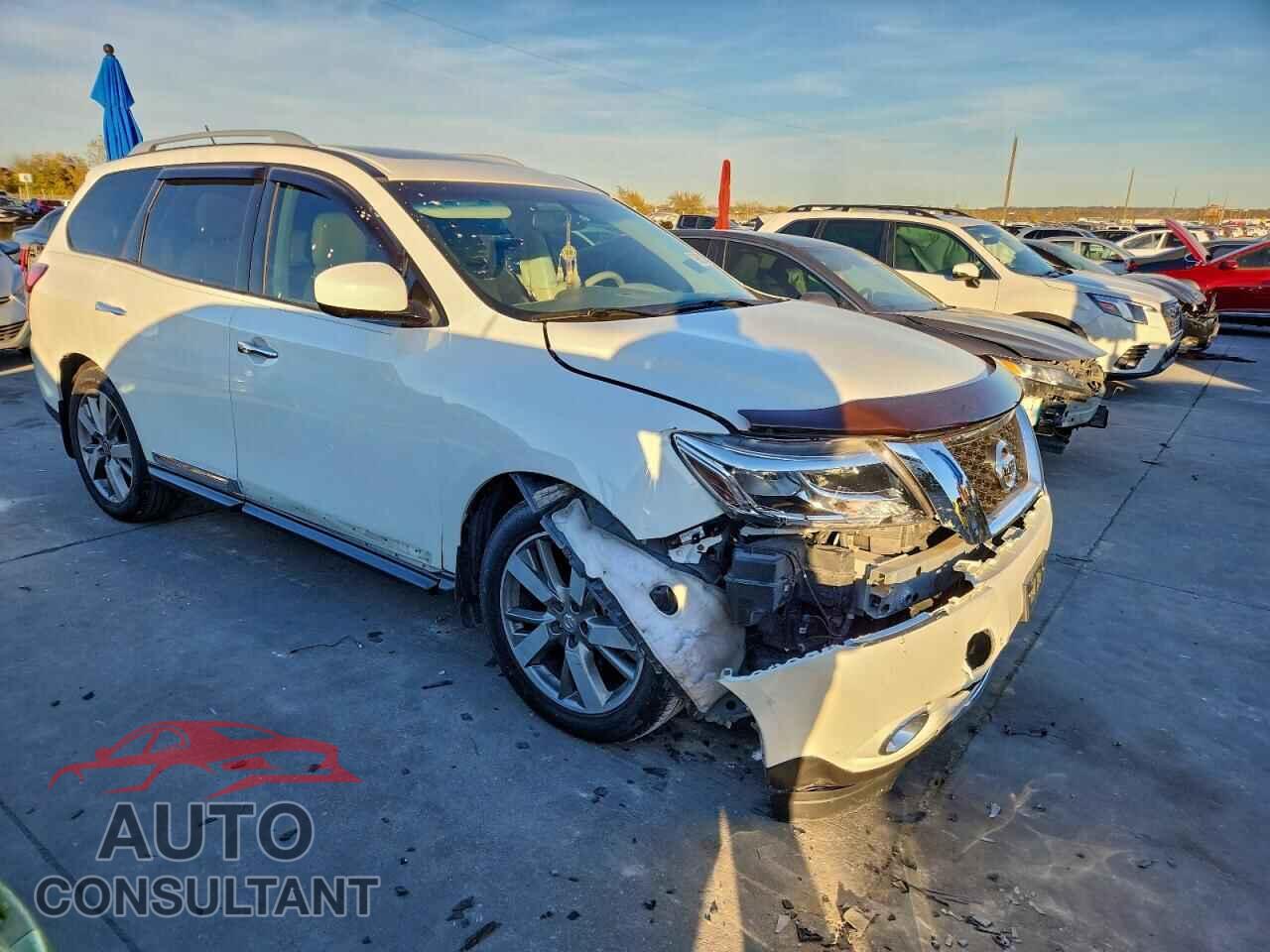 NISSAN PATHFINDER 2015 - 5N1AR2MN6FC668092