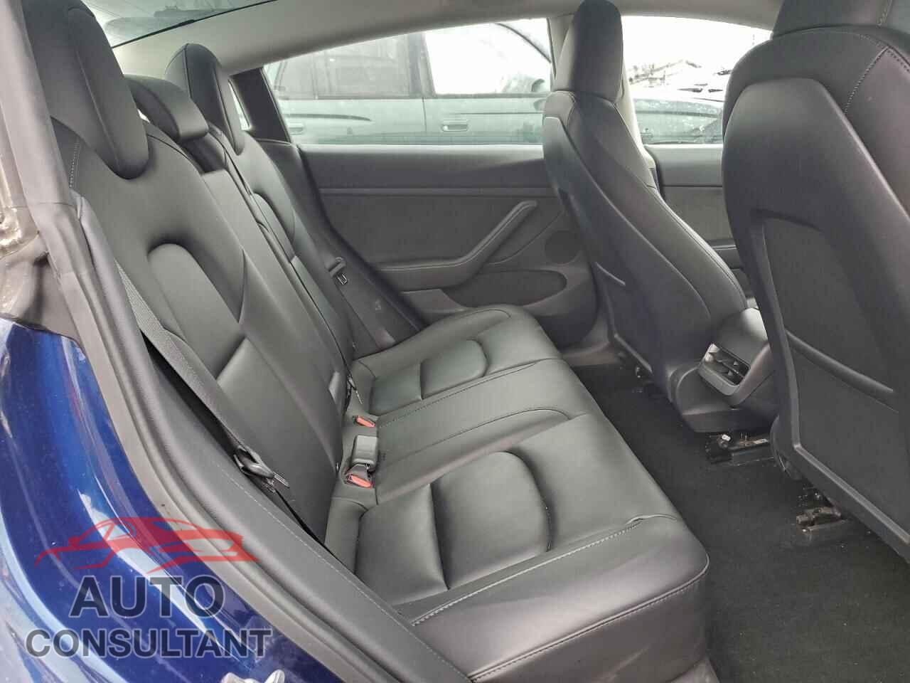TESLA MODEL 3 2023 - 5YJ3E1EC2PF561433