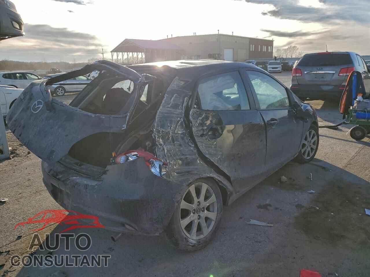 MAZDA 2 2013 - JM1DE1LY1D0164552