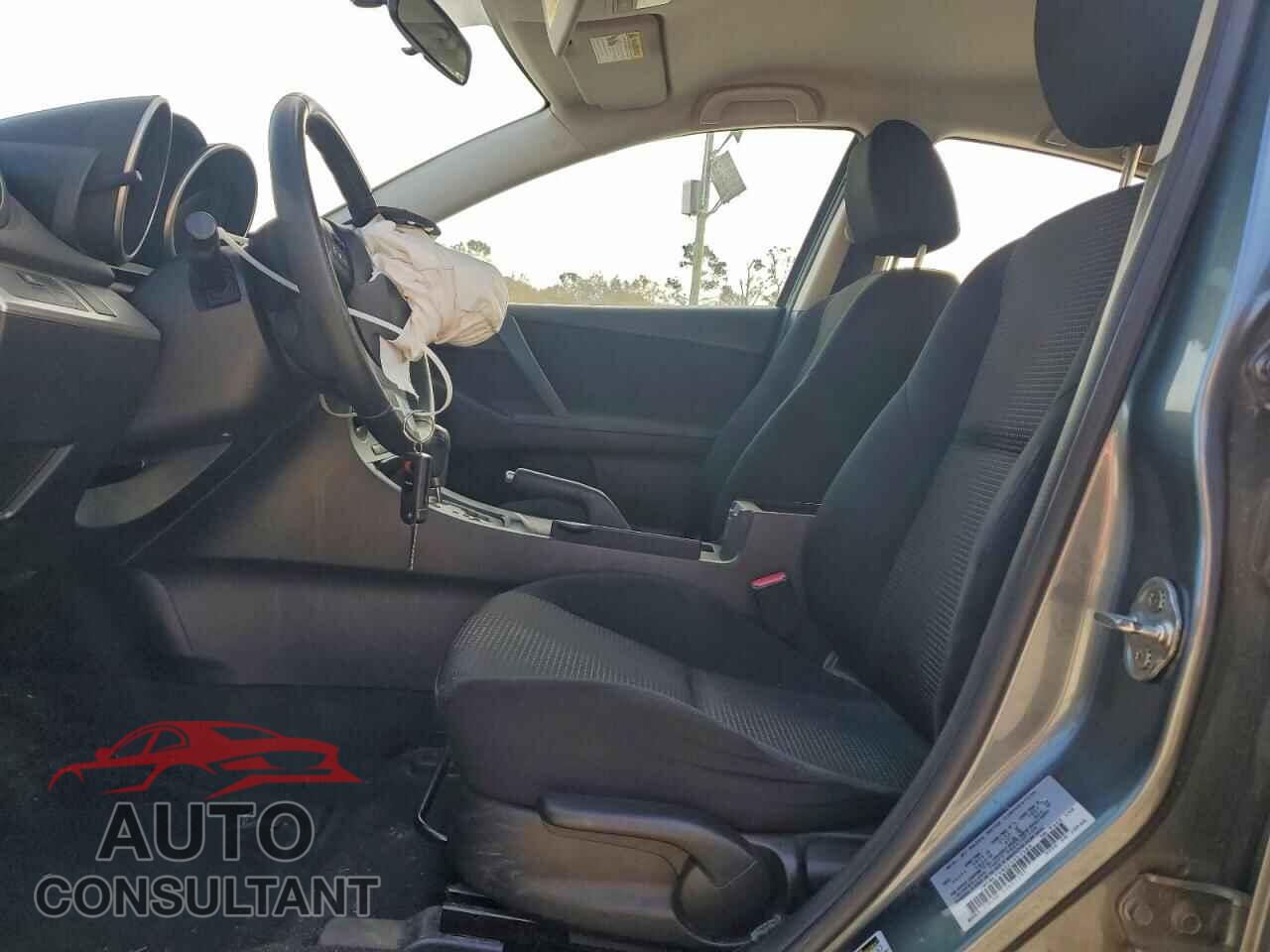 MAZDA 3 2012 - JM1BL1V85C1557389