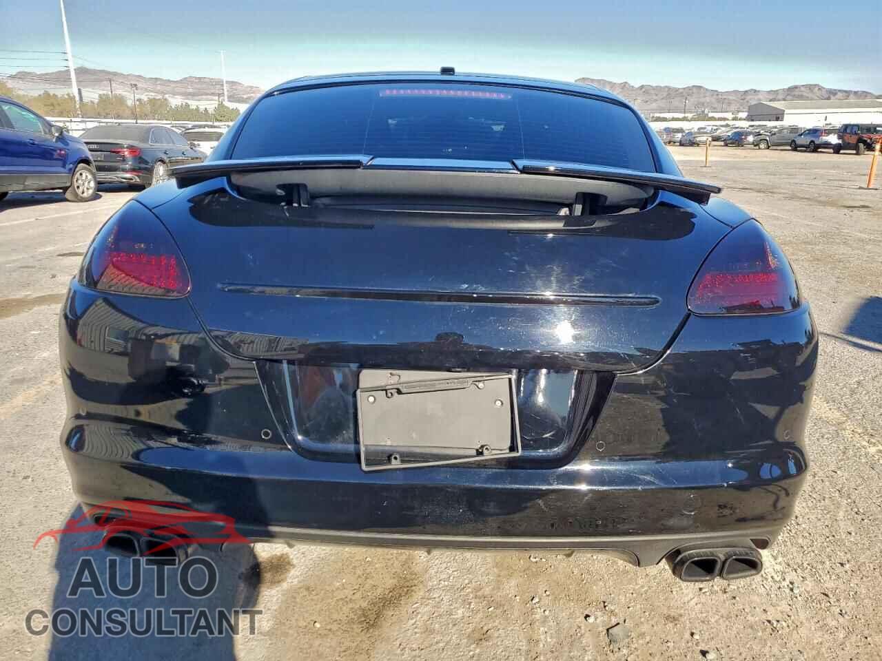 PORSCHE PANAMERA 2013 - WP0AF2A72DL075121