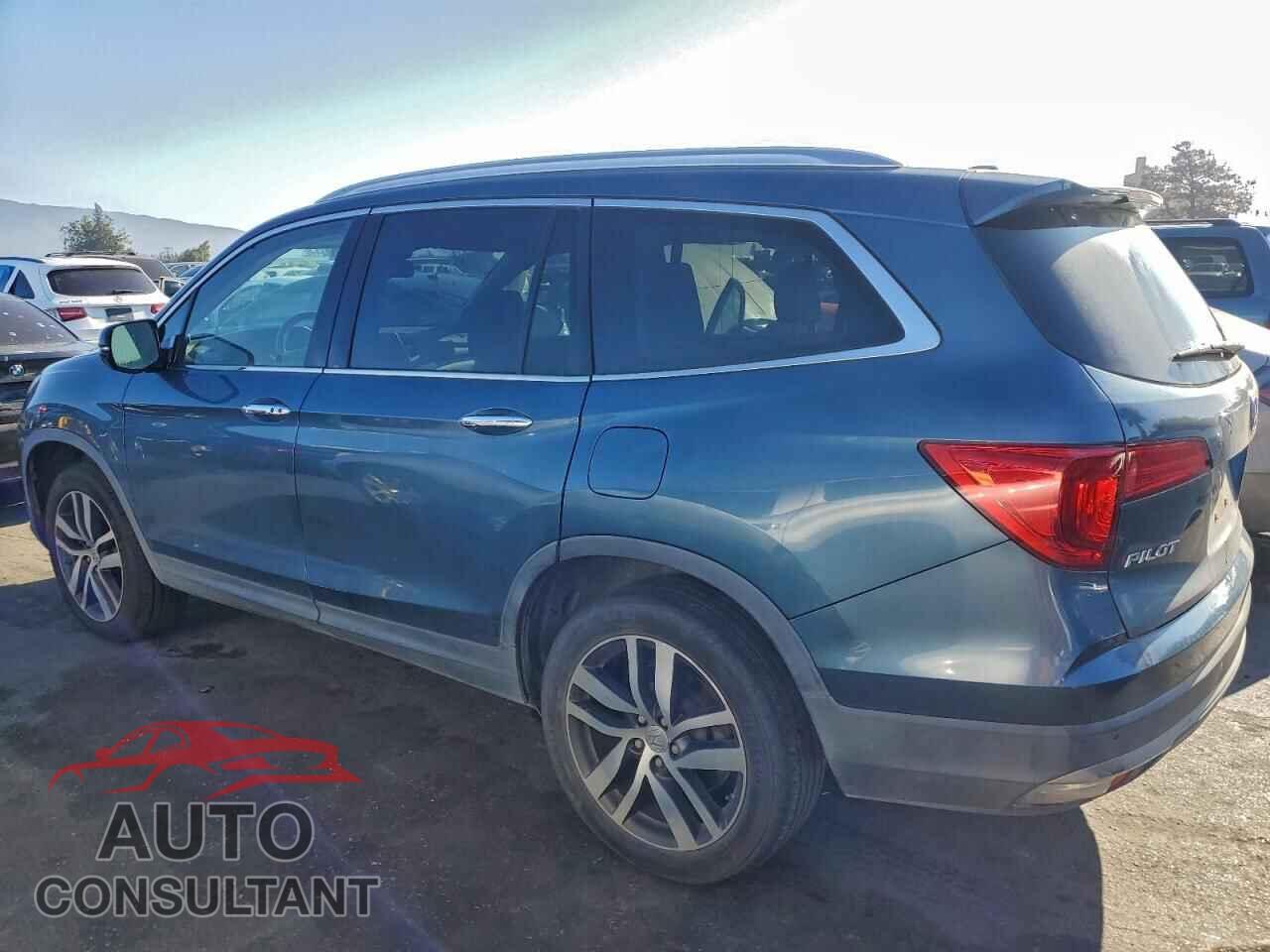 HONDA PILOT 2017 - 5FNYF6H90HB004246