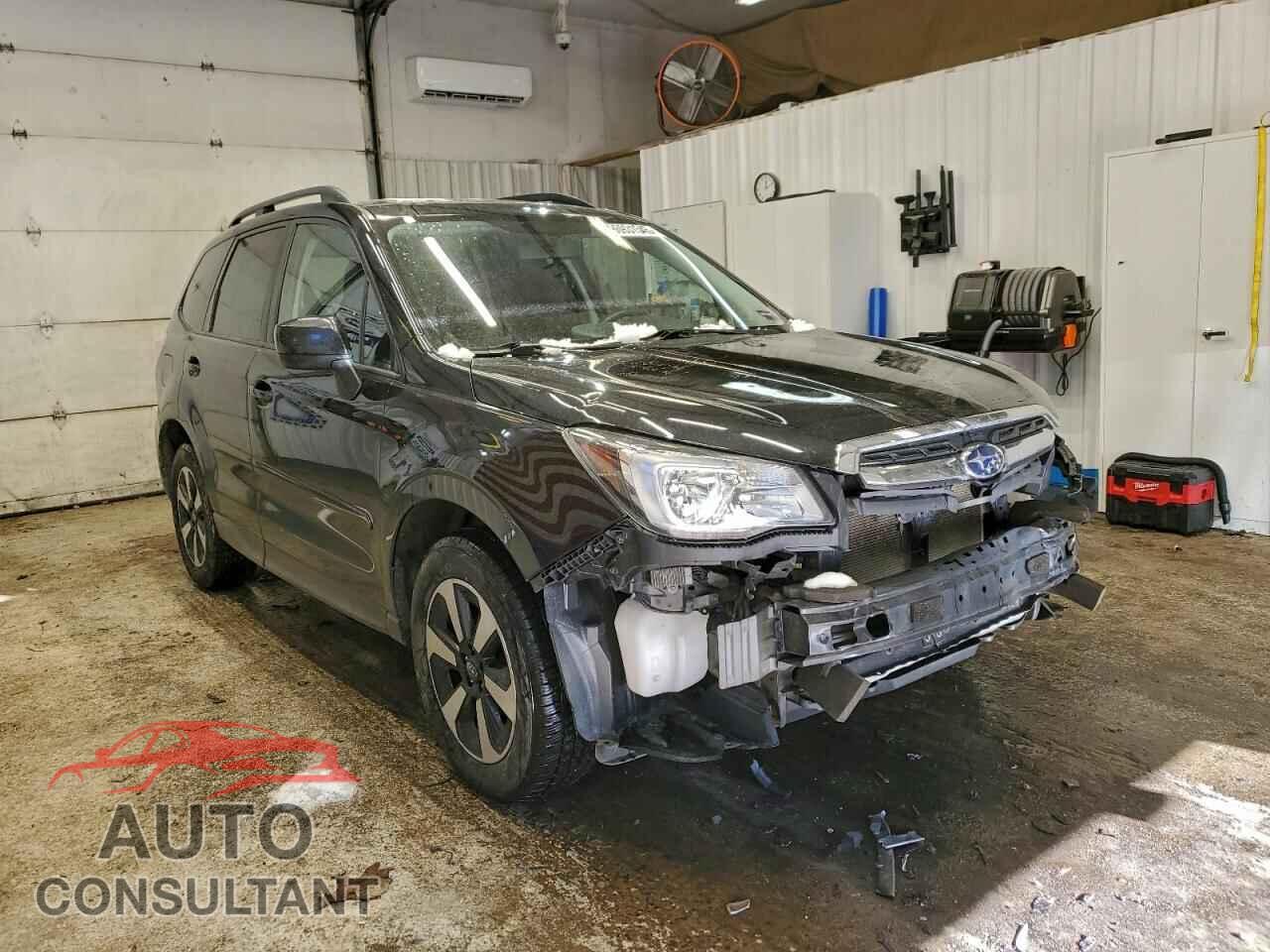 SUBARU FORESTER 2018 - JF2SJAEC1JH509176
