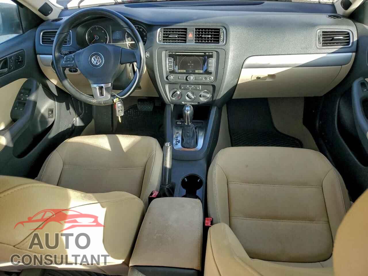VOLKSWAGEN JETTA 2012 - 3VWLL7AJ2CM317569
