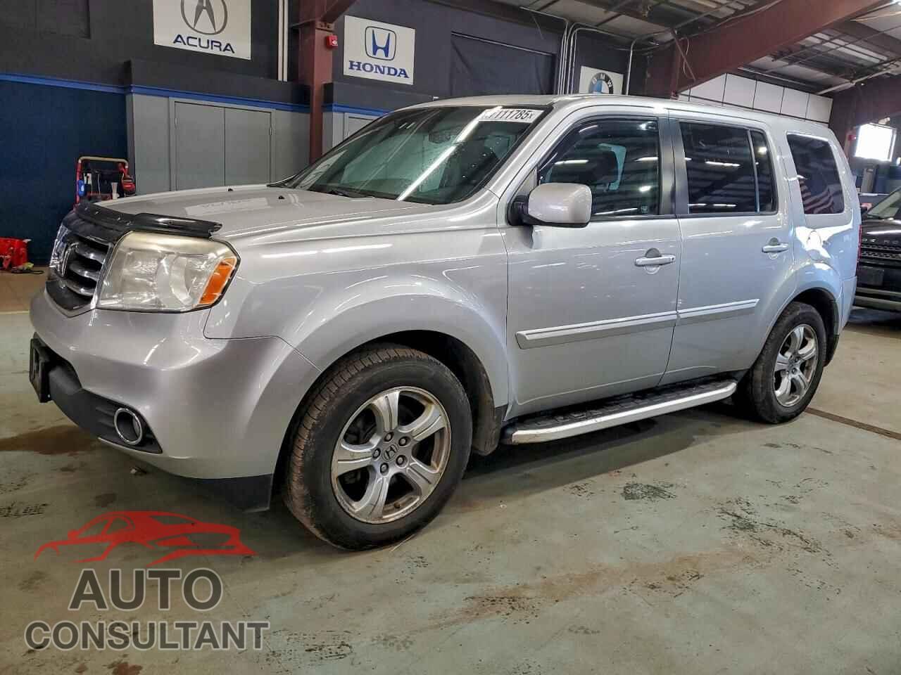 HONDA PILOT 2012 - 5FNYF4H55CB083441