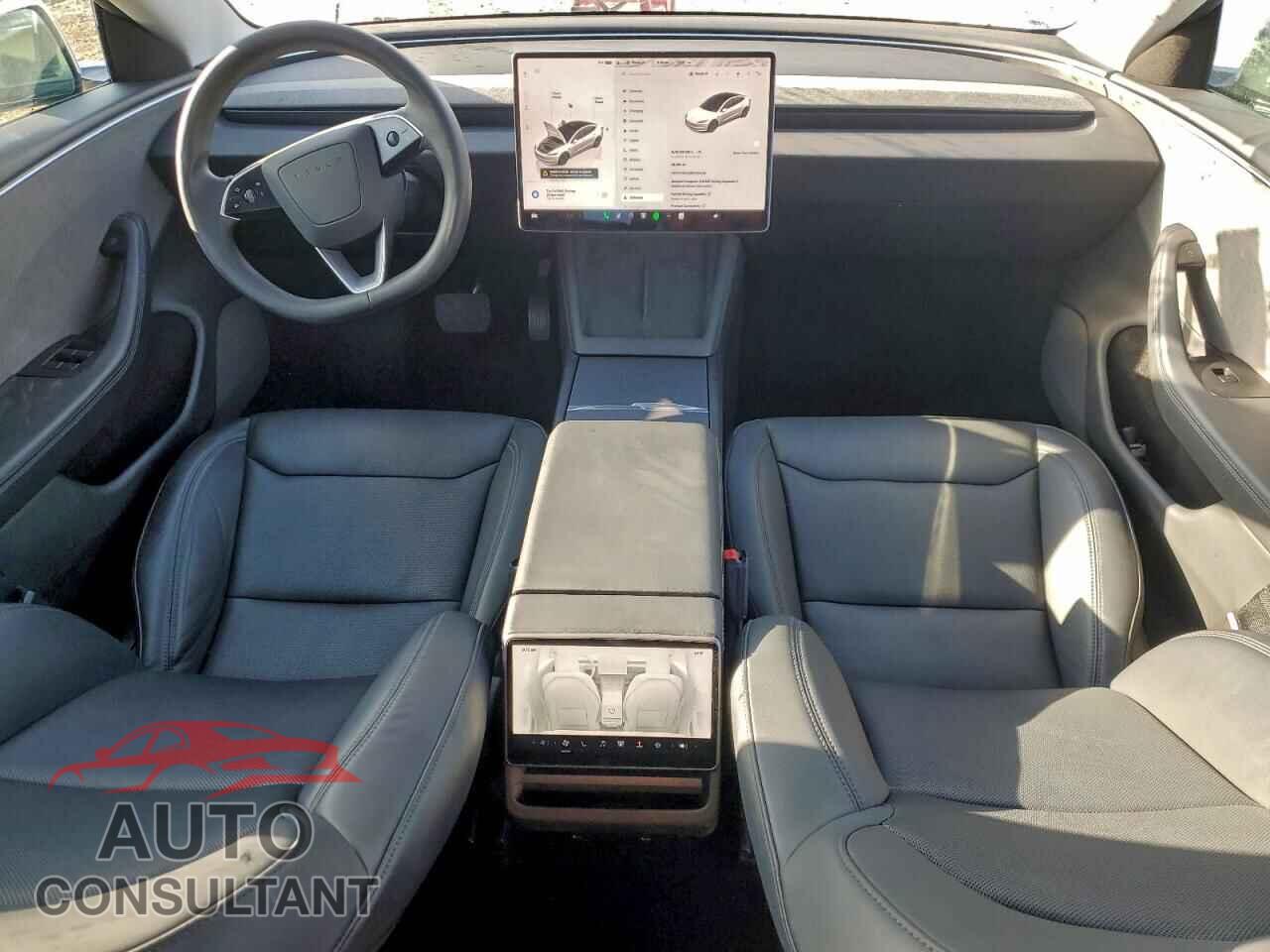 TESLA MODEL 3 2025 - 5YJ3E1EA8SF902342