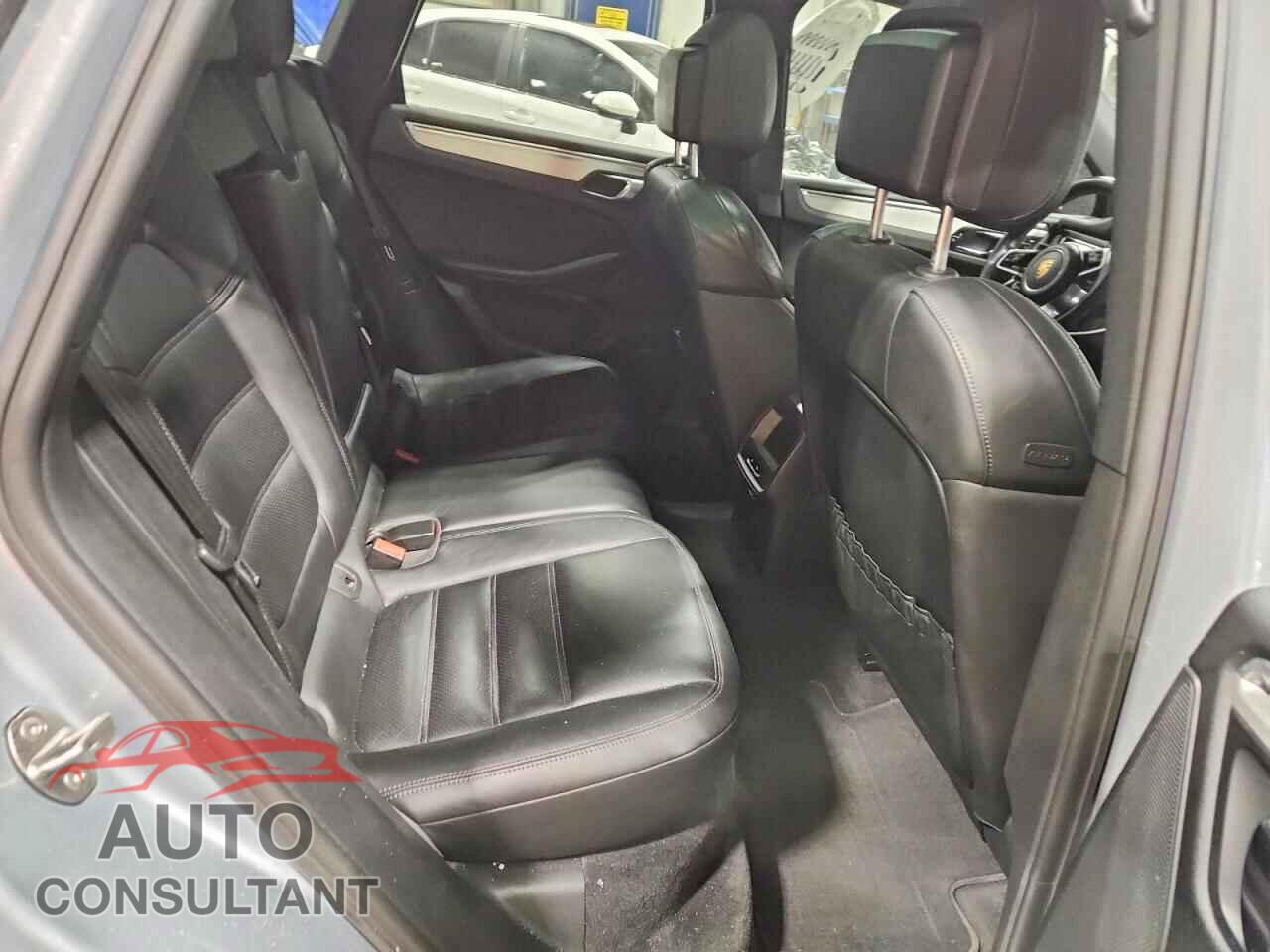 PORSCHE MACAN 2015 - WP1AB2A58FLB44969