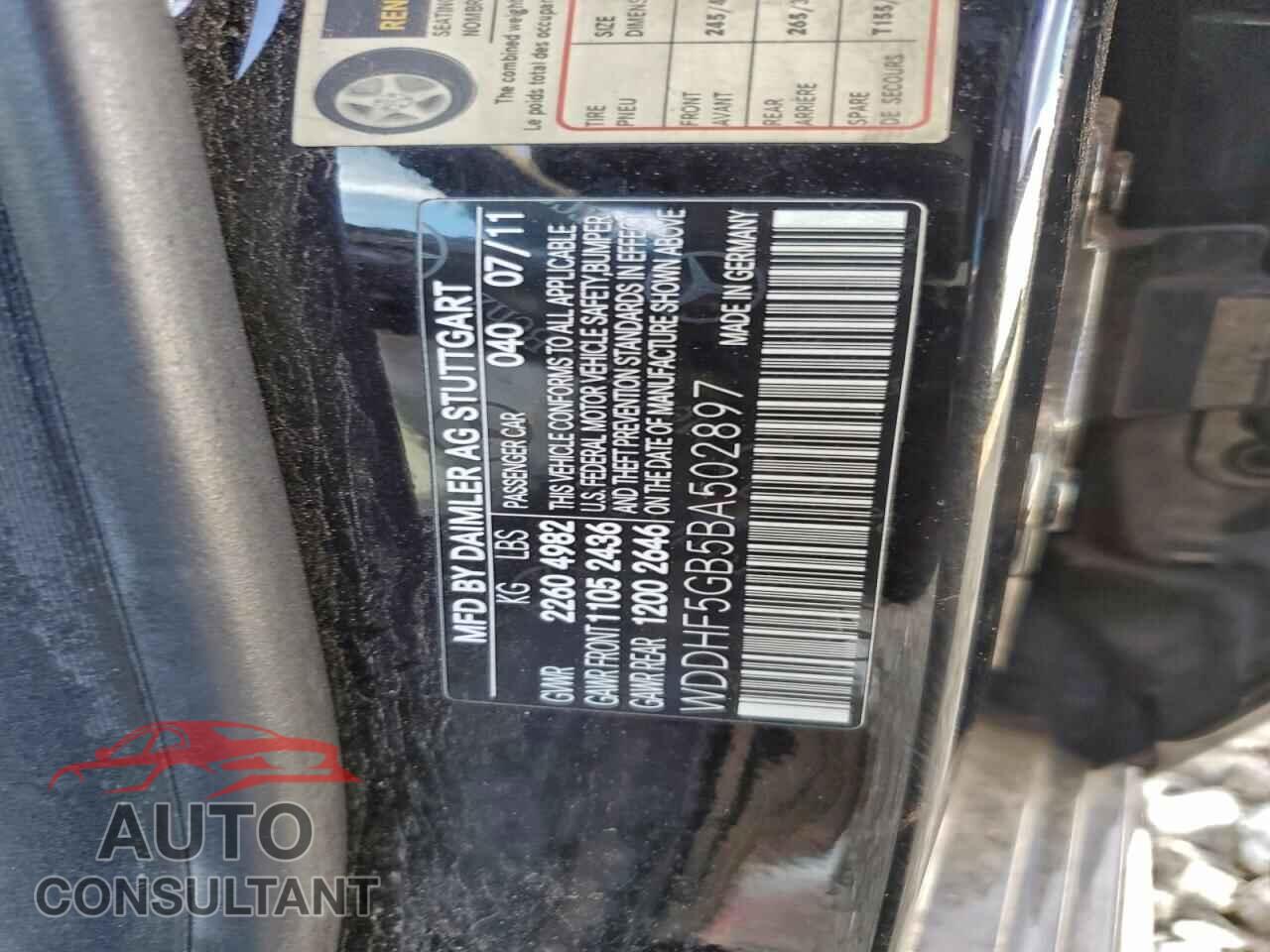 MERCEDES-BENZ E-CLASS 2011 - WDDHF5GB5BA502897