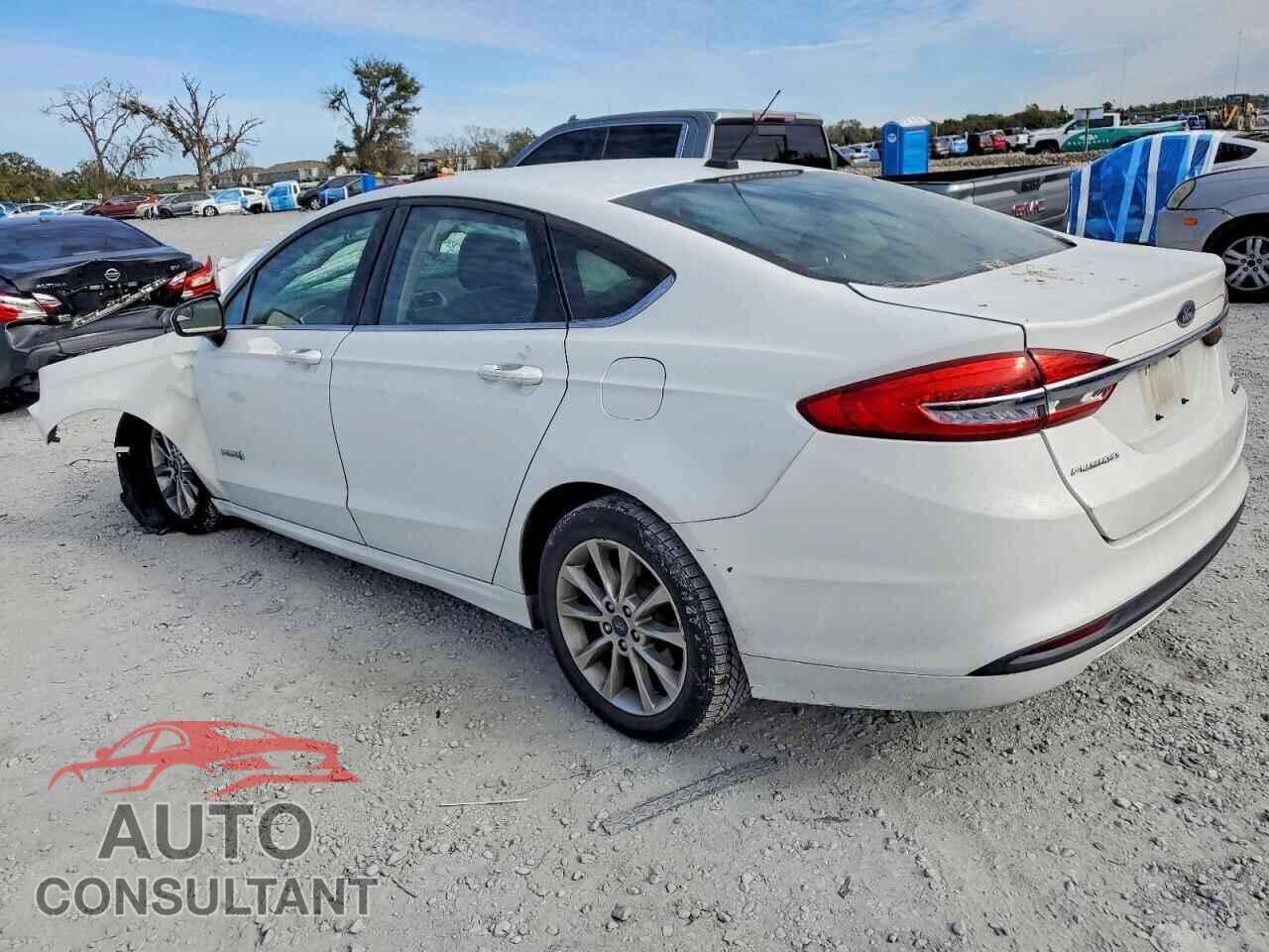 FORD FUSION 2017 - 3FA6P0LU0HR385534