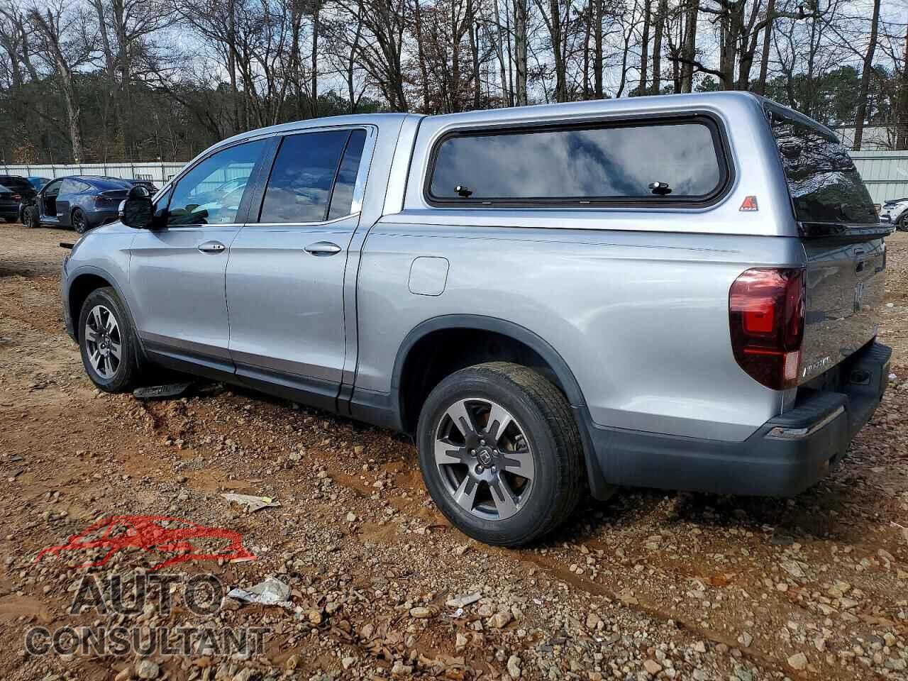 HONDA RIDGELINE 2018 - 5FPYK3F52JB008709