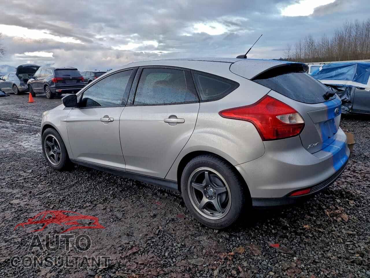 FORD FOCUS 2013 - 1FADP3K20DL319695
