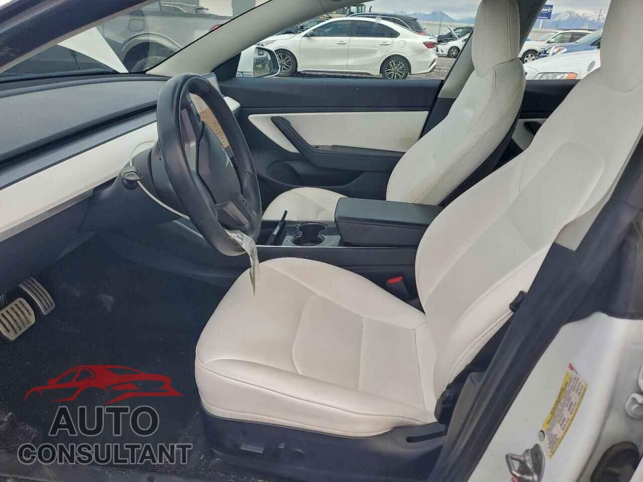 TESLA MODEL 3 2018 - 5YJ3E1EB2JF081584