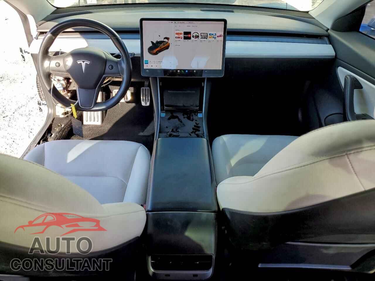 TESLA MODEL 3 2019 - 5YJ3E1EA8KF407638