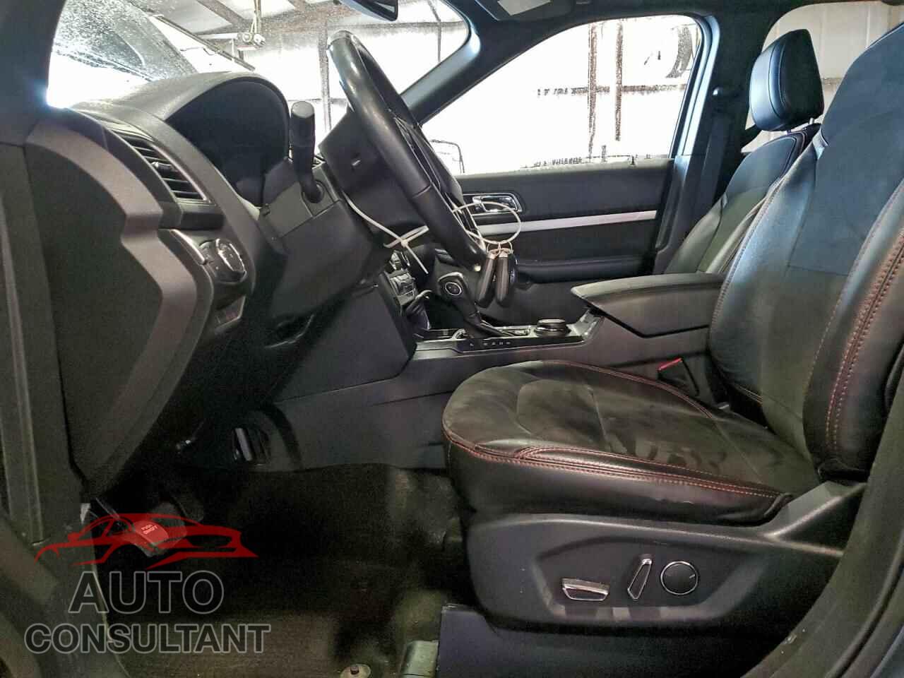 FORD EXPLORER 2018 - 1FM5K8D87JGB80645