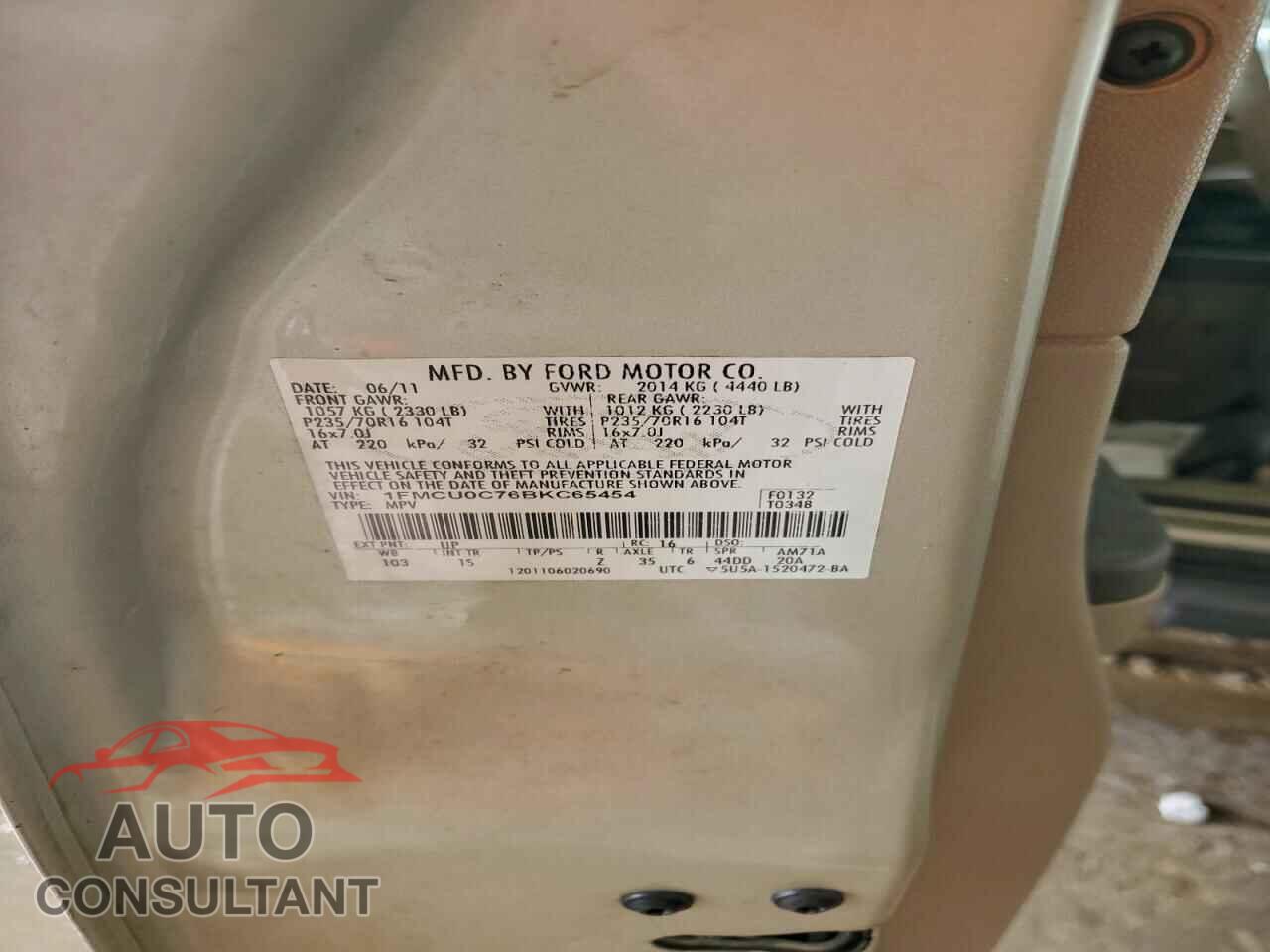 FORD ESCAPE 2011 - 1FMCU0C76BKC65454