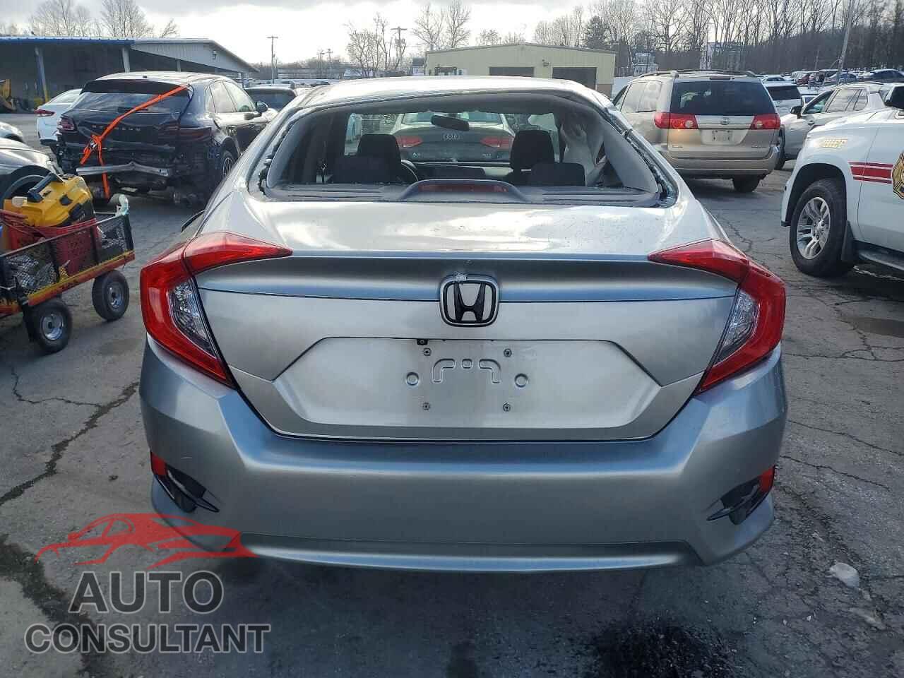 HONDA CIVIC 2017 - 2HGFC2F50HH528405