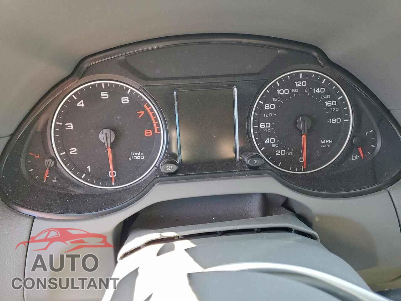 AUDI Q5 2012 - WA1LFAFPXCA106227