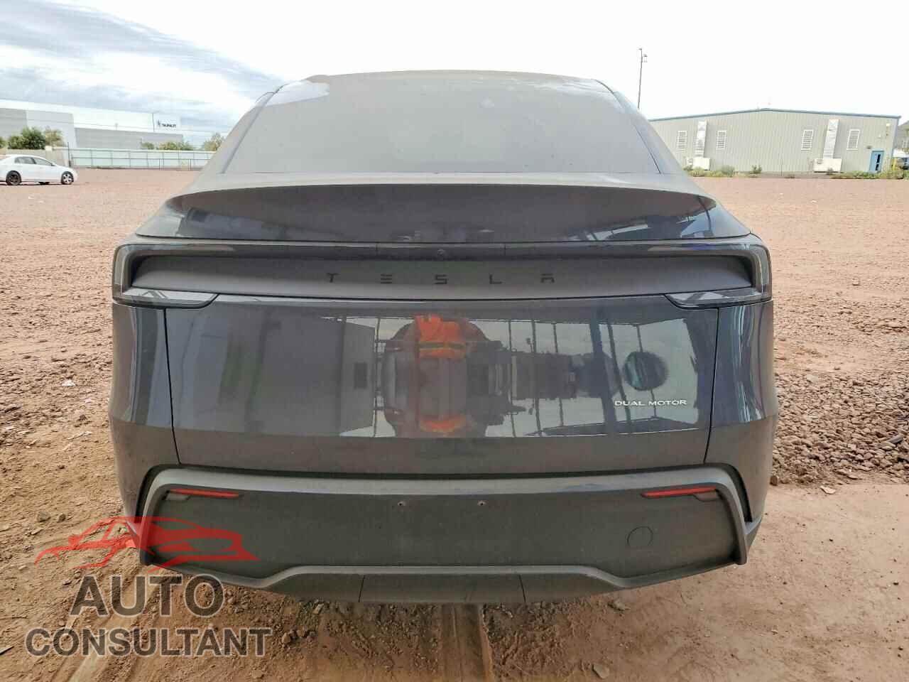 TESLA MODEL Y 2026 - 7SAYGDEEXTF342235