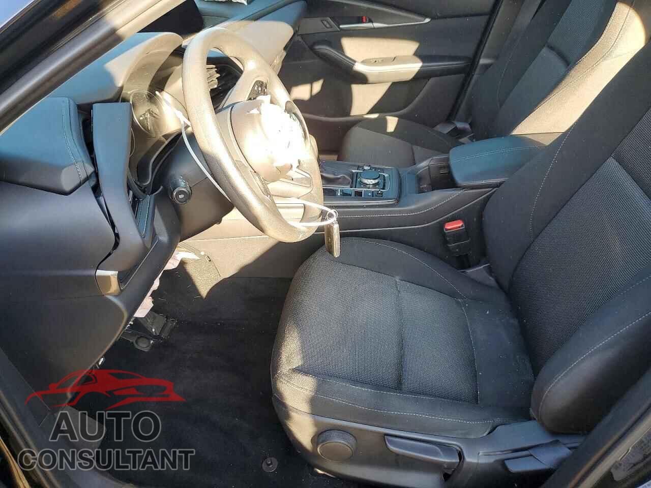 MAZDA CX30 2024 - 3MVDMBAM0RM667453