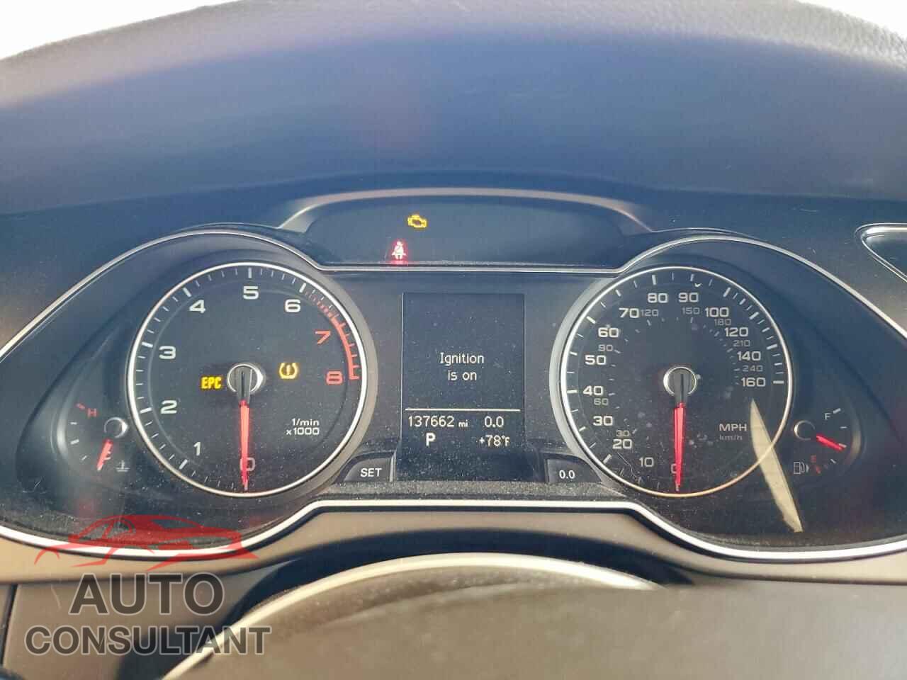 AUDI A4 2013 - WAUAFAFL5DA057737