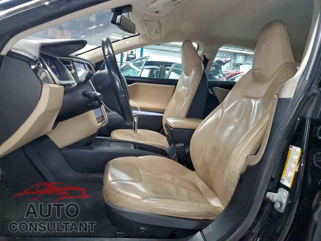 TESLA MODEL S 2013 - 5YJSA1CN9DFP10668