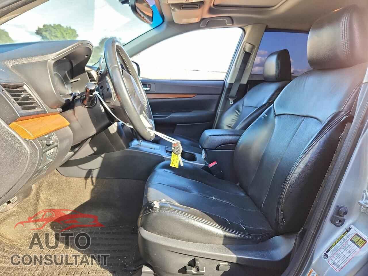 SUBARU OUTBACK 2014 - 4S4BRDMC4E2301355