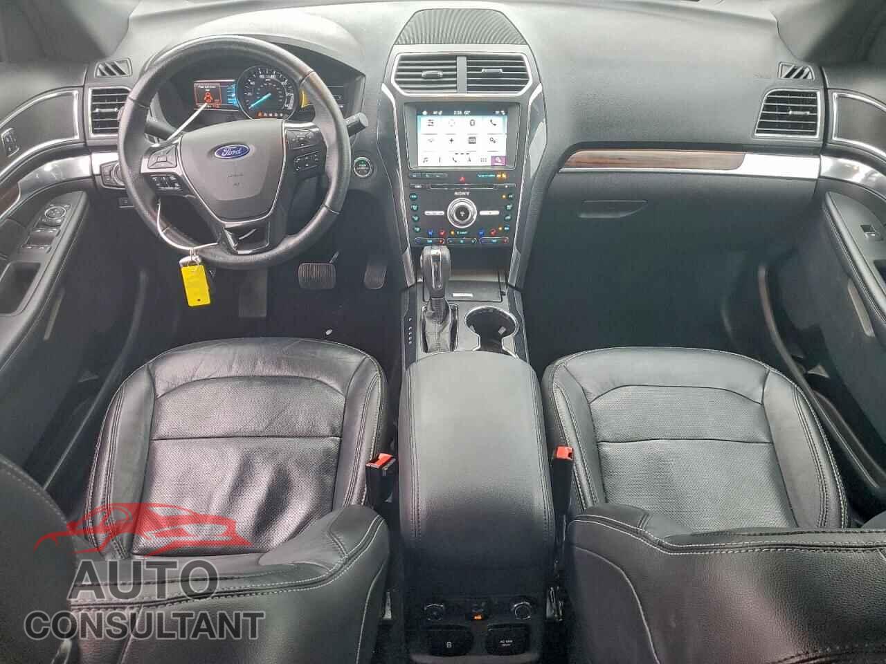 FORD EXPLORER 2018 - 1FM5K7F84JGB03545