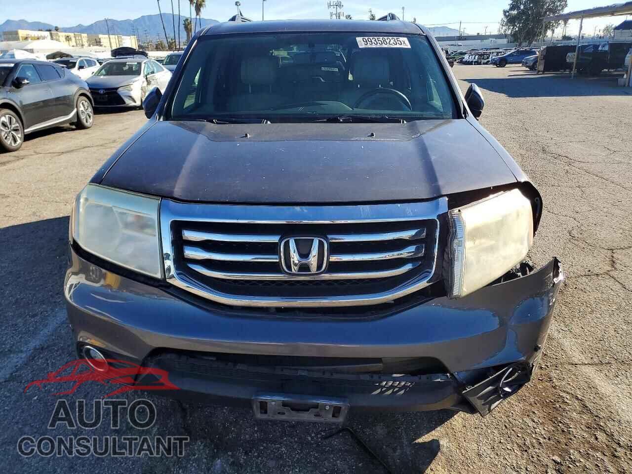 HONDA PILOT 2015 - 5FNYF4H91FB059435