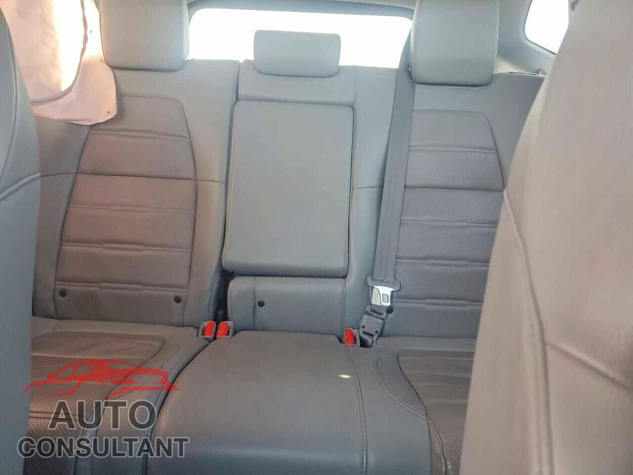 HONDA CRV 2017 - 7FARW1H84HE044607