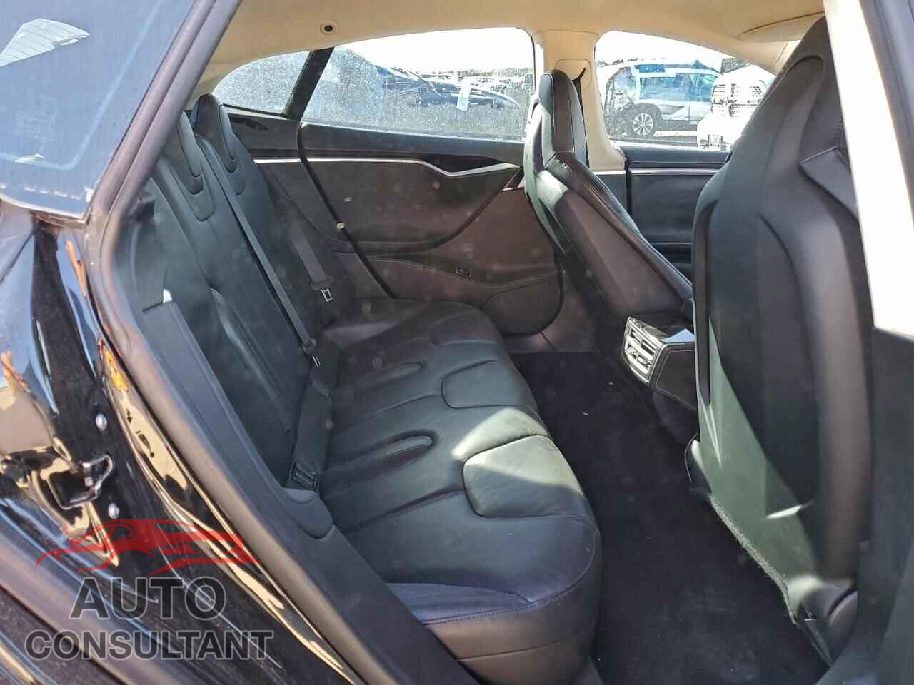 TESLA MODEL S 2014 - 5YJSA1S1XEFP51164