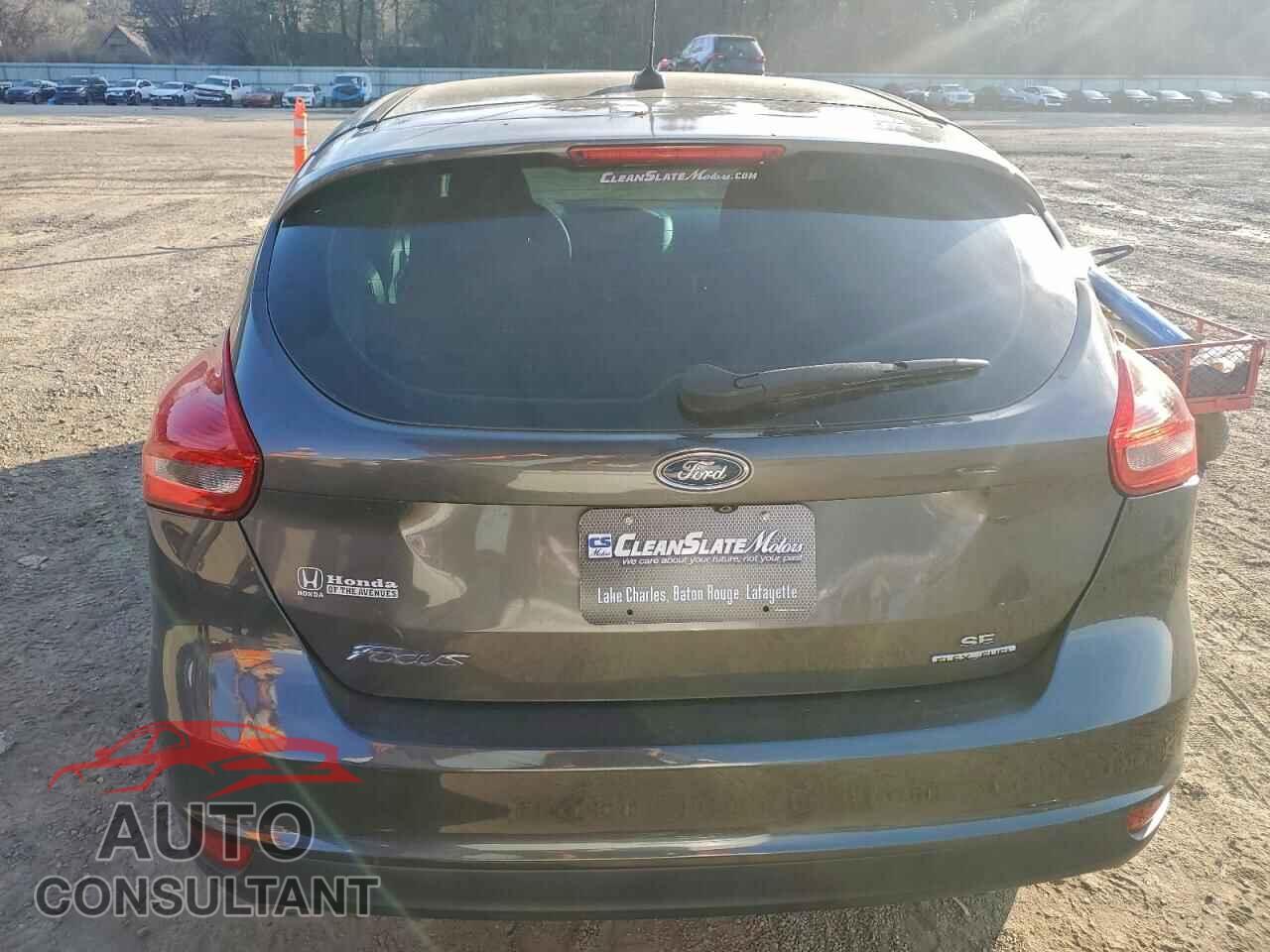 FORD FOCUS 2016 - 1FADP3K2XGL226705