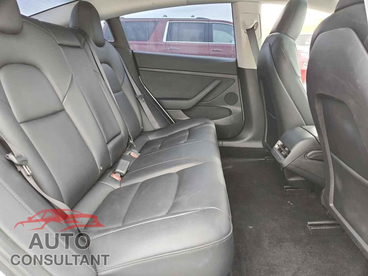 TESLA MODEL 3 2023 - 5YJ3E1EA2PF569899