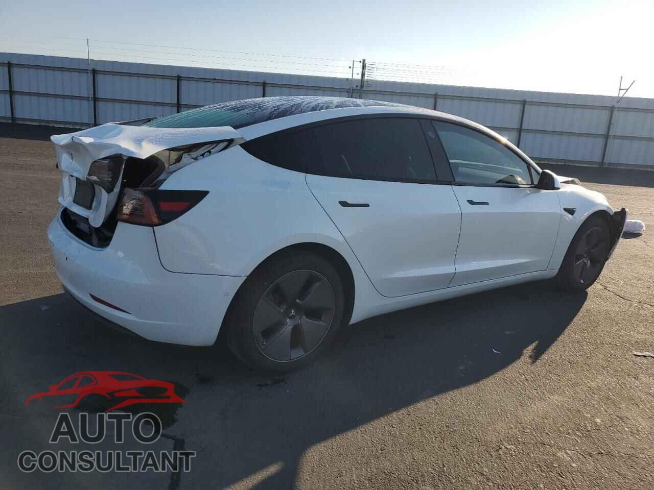 TESLA MODEL 3 2022 - 5YJ3E1EA3NF315499