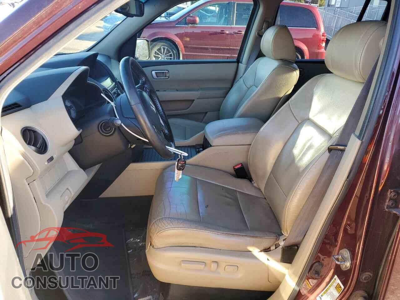 HONDA PILOT 2012 - 5FNYF4H51CB016545
