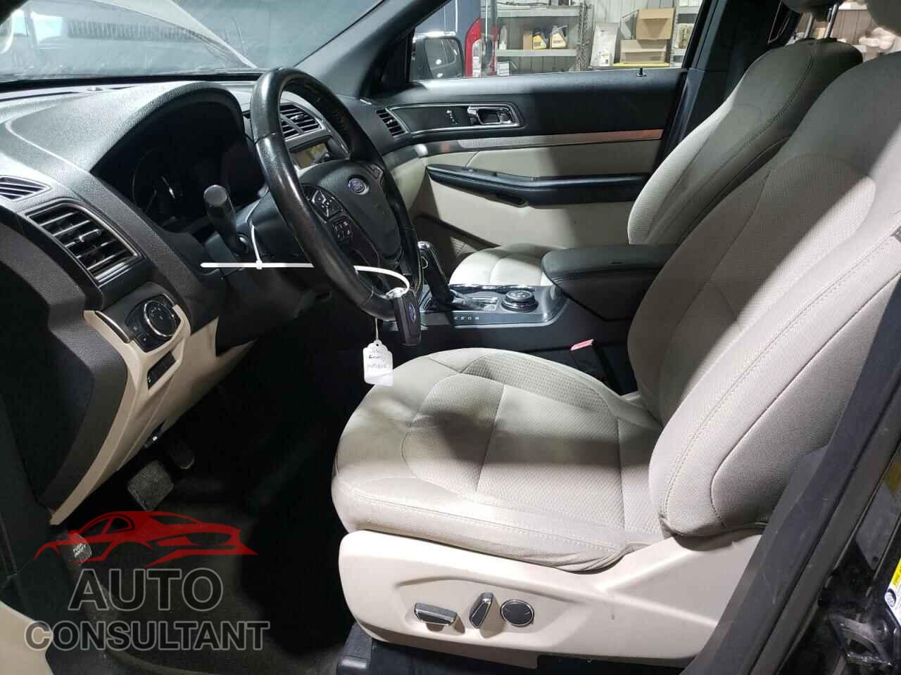 FORD EXPLORER 2018 - 1FM5K8DH4JGB60000