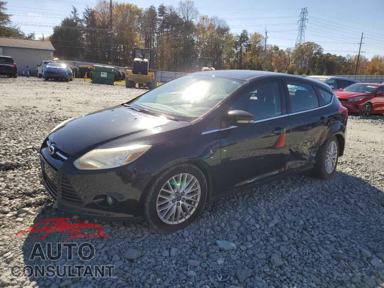 FORD FOCUS 2012 - 1FAHP3M22CL139390