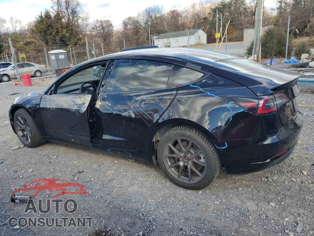 TESLA MODEL 3 2022 - 5YJ3E1EB8NF305804