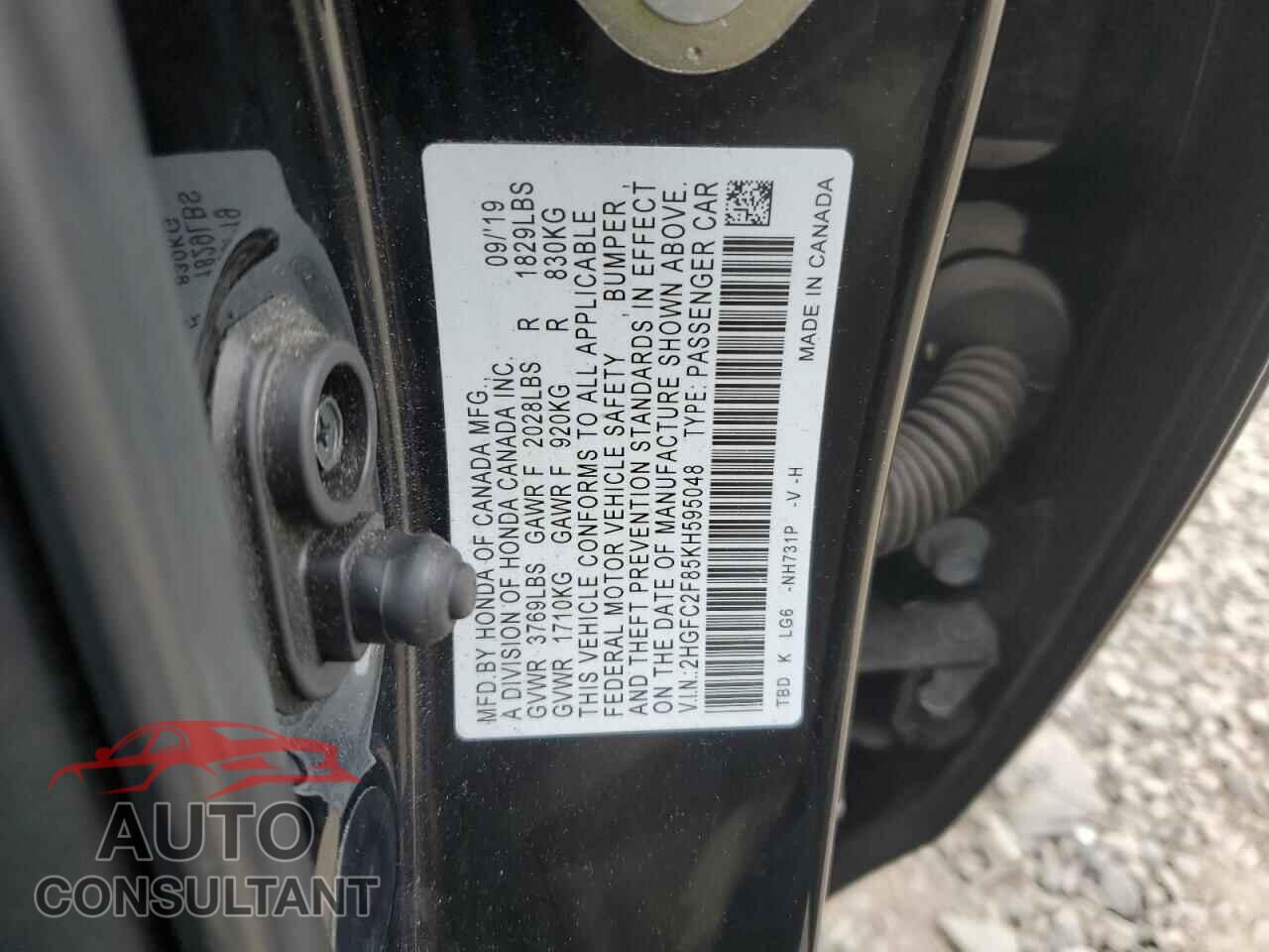 HONDA CIVIC 2019 - 2HGFC2F85KH595048