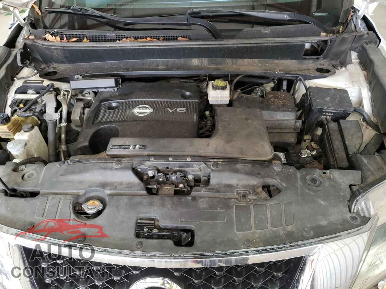 NISSAN PATHFINDER 2013 - 5N1AR2MN1DC657305