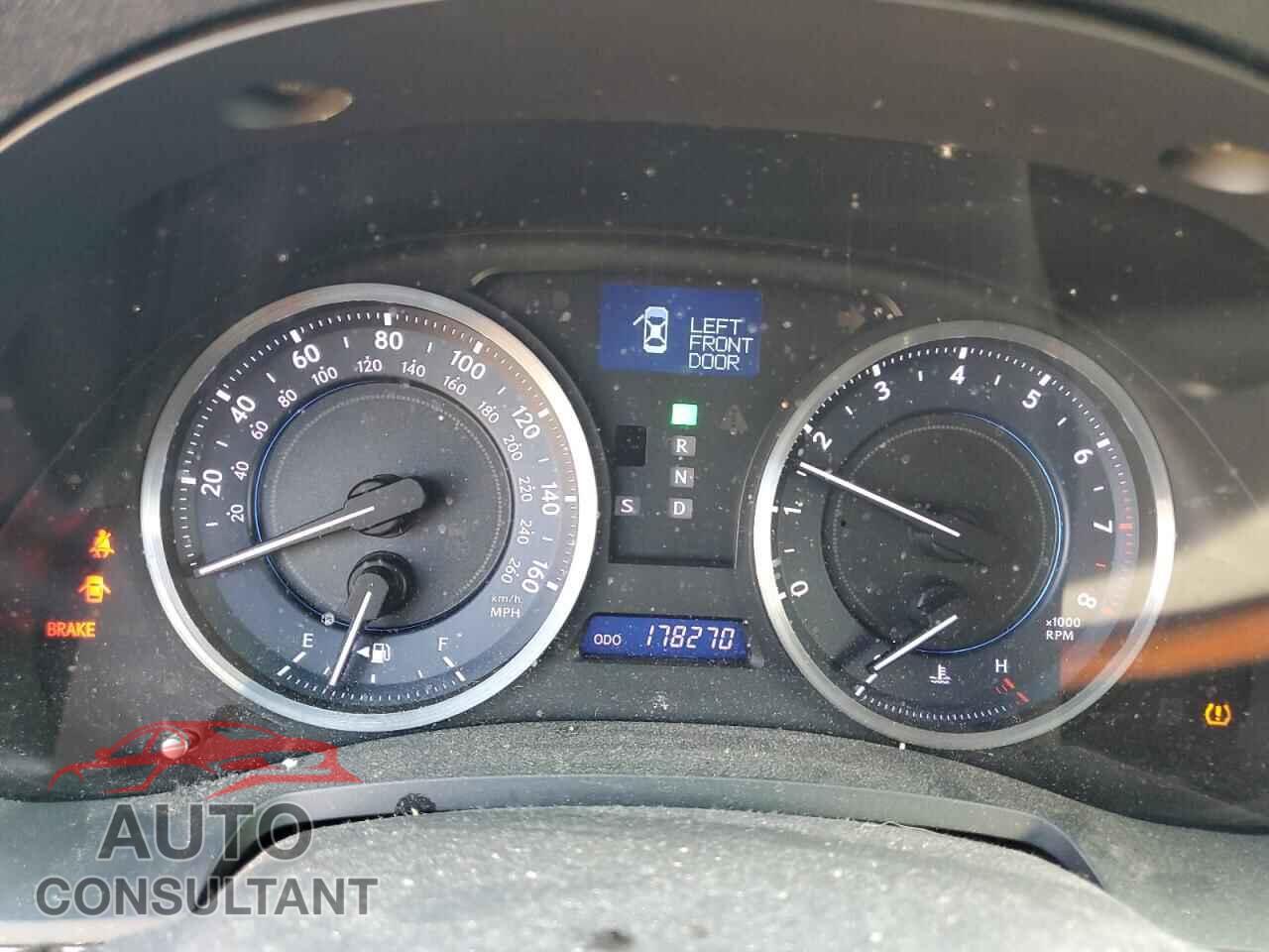 LEXUS IS 2011 - JTHBF5C23B5138749