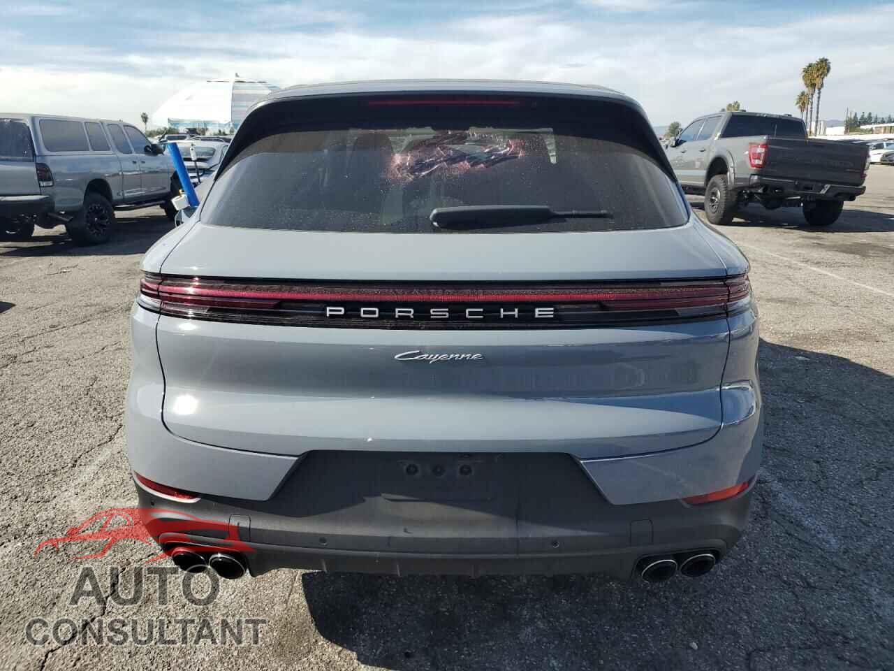 PORSCHE CAYENNE 2024 - WP1AA2AY2RDA07098