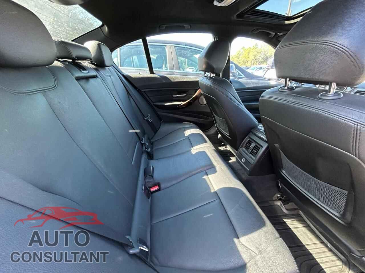 BMW 3 SERIES 2014 - WBA3A9C55EF479247