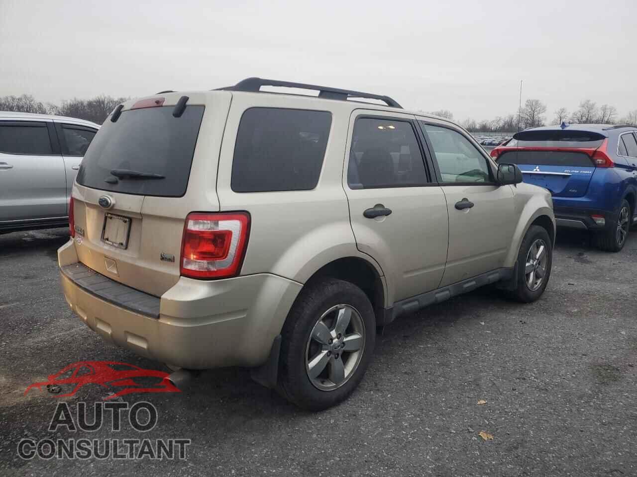 FORD ESCAPE 2012 - 1FMCU9DG4CKA80906