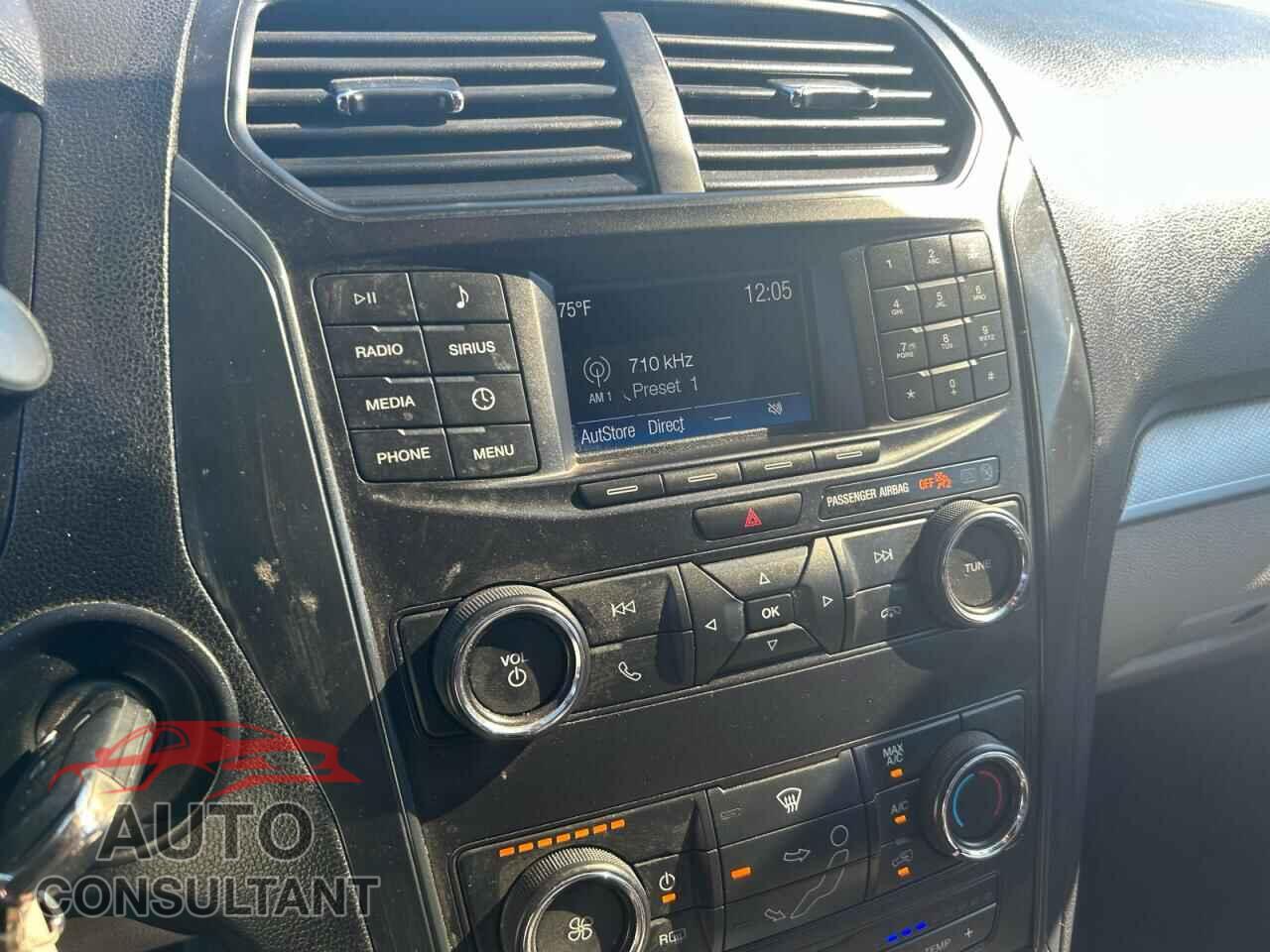 FORD EXPLORER 2018 - 1FM5K7B82JGB15778