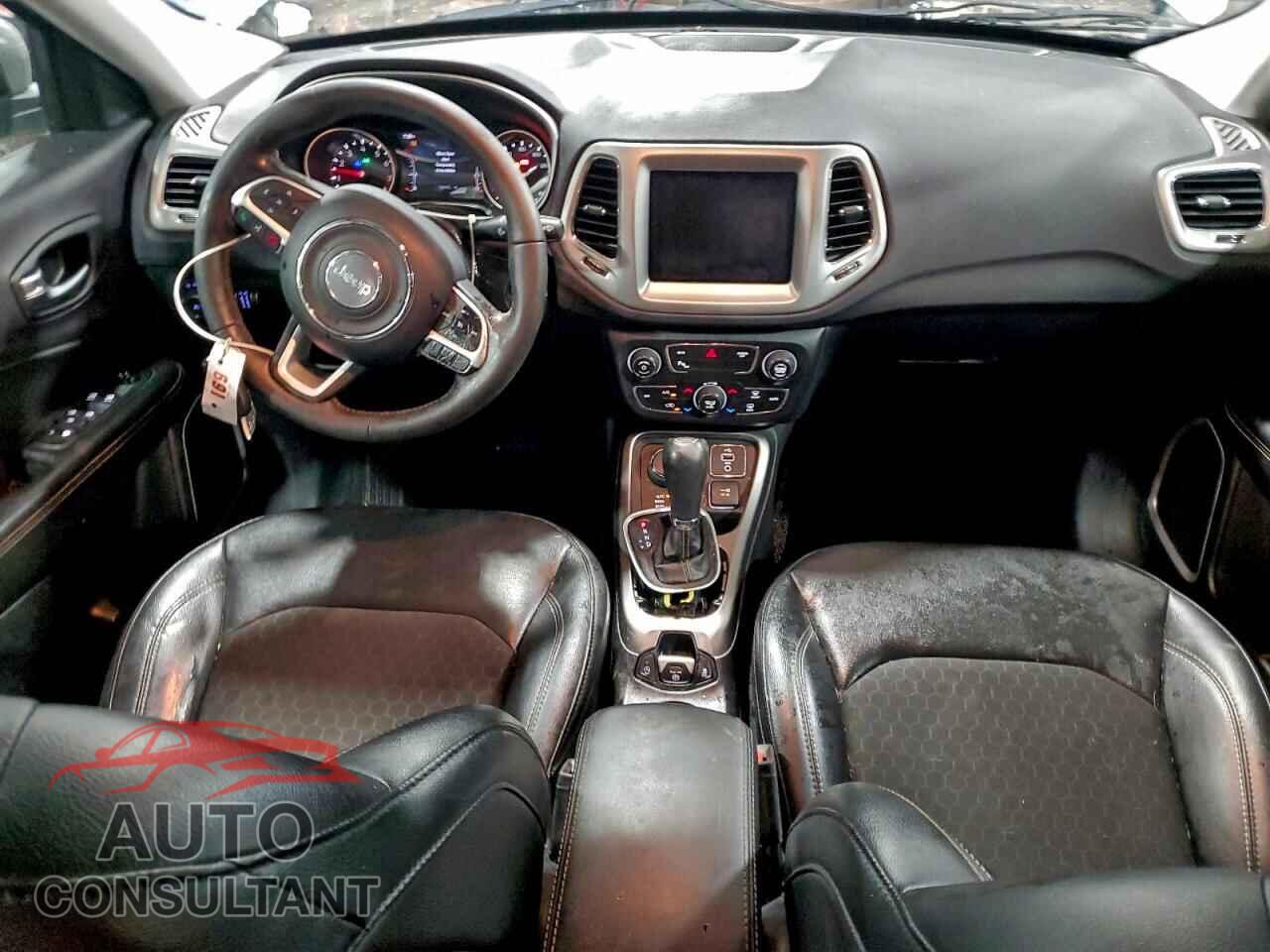 JEEP COMPASS 2018 - 3C4NJDBB1JT483849