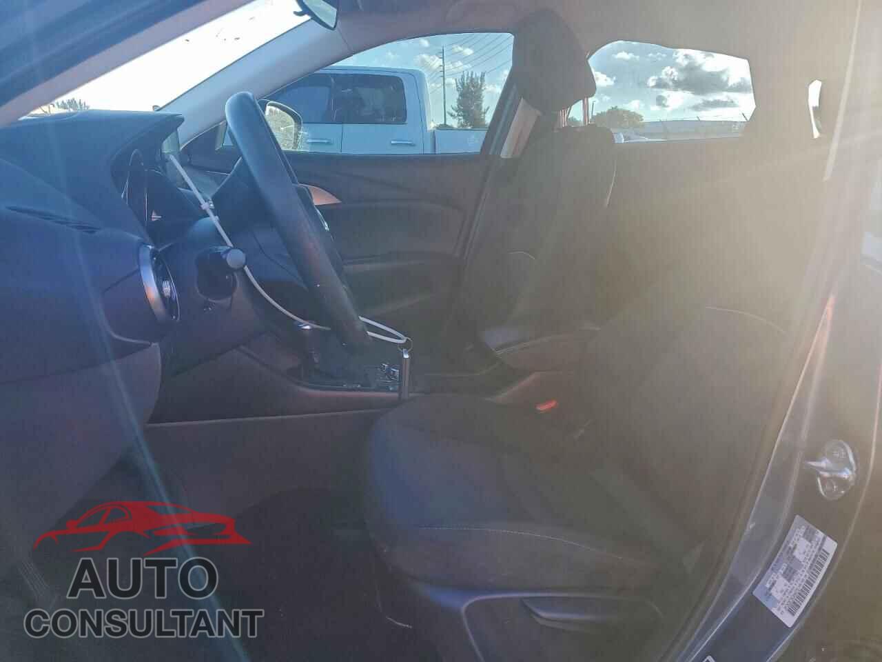 MAZDA CX-3 2019 - JM1DKDB73K0444375
